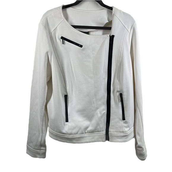 Lane Bryant Jackets & Blazers - Lane Bryant Jacket 20 White Black Bomber Zipper